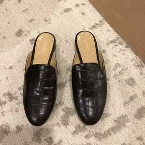 NWOT Crocodile skin mules